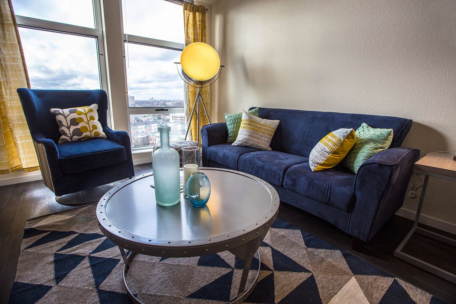 Living-Room-01-WaHu-Minneapolis